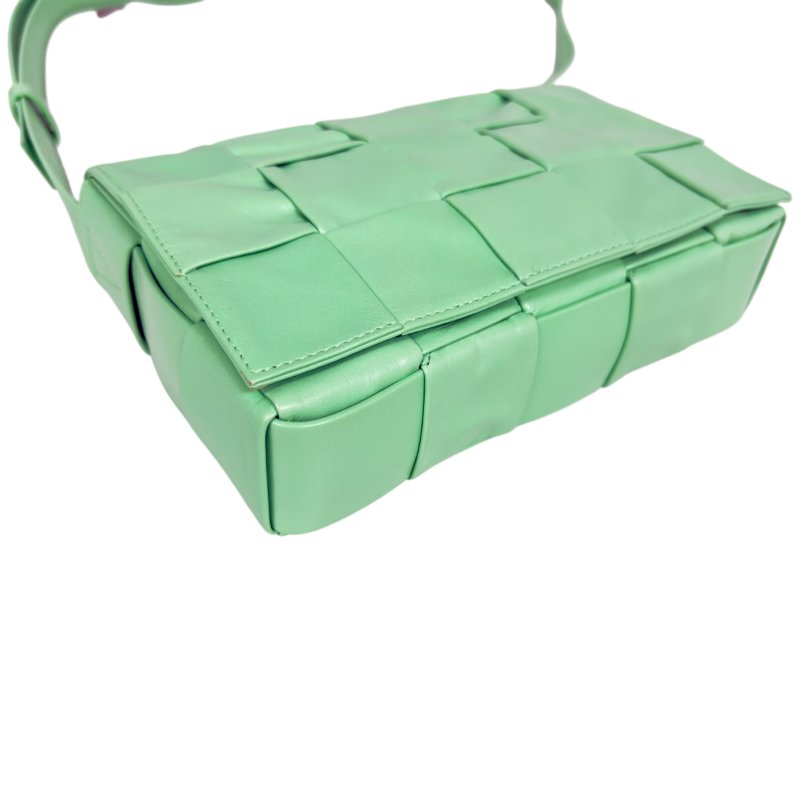 BOTTEGA VENETA Cassette 斜揹袋-10