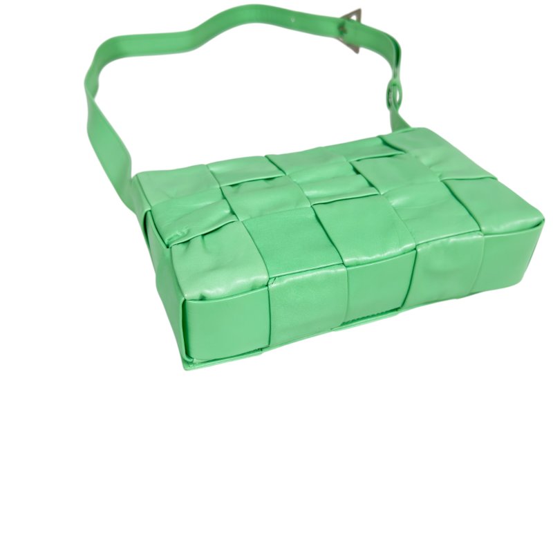BOTTEGA VENETA Cassette 斜揹袋-12