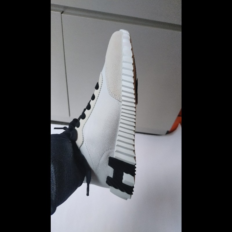 Hermes 白色皮革黑H休閒鞋 happy 熊貓配色-8