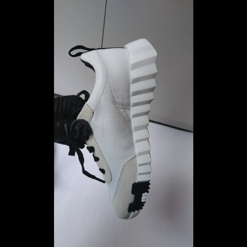 Hermes 白色皮革黑H休閒鞋 happy 熊貓配色-9