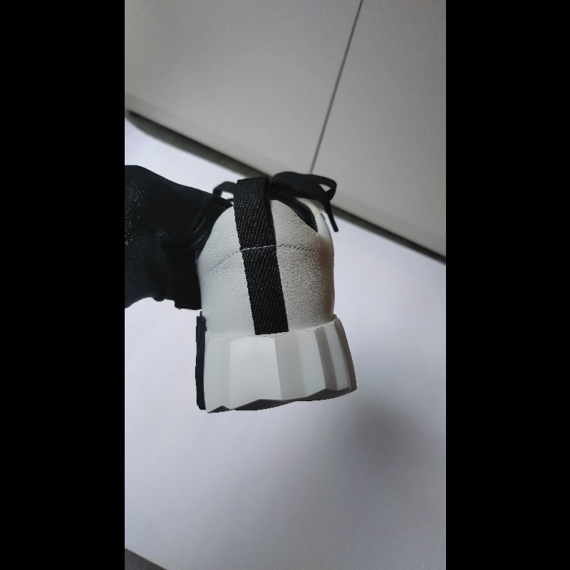 Hermes 白色皮革黑H休閒鞋 happy 熊貓配色-10