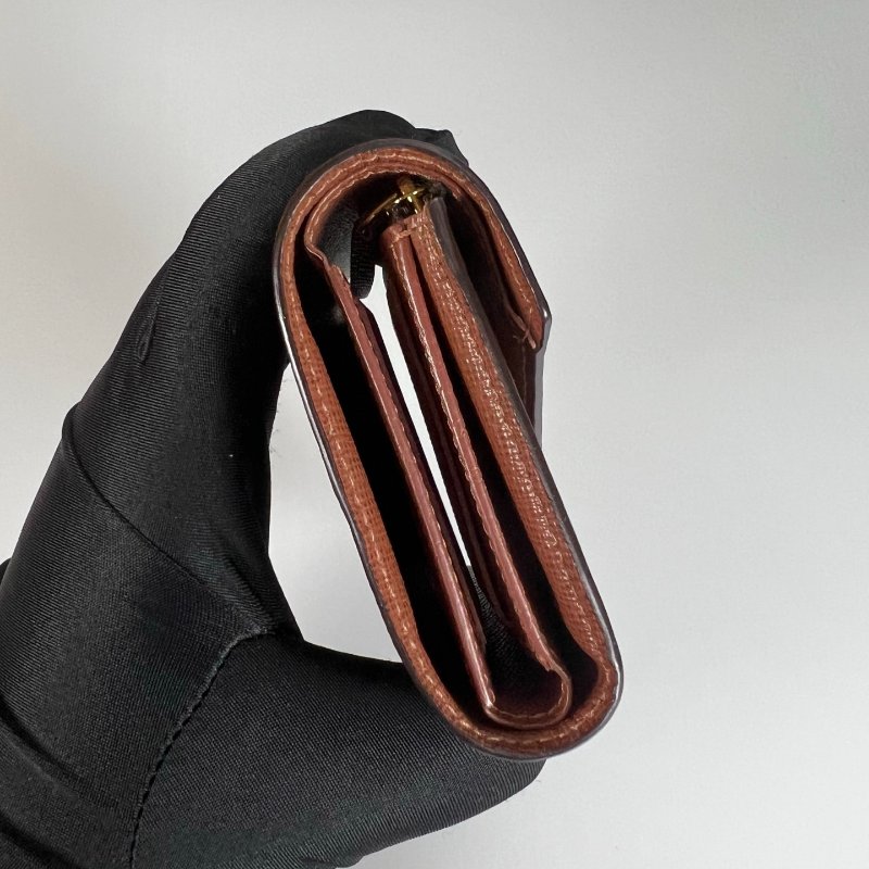 LV M62472 老花咖Victorine短夾-2