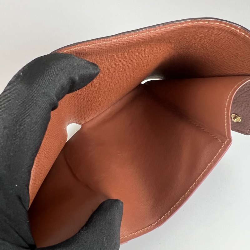 LV M62472 老花咖Victorine短夾-5