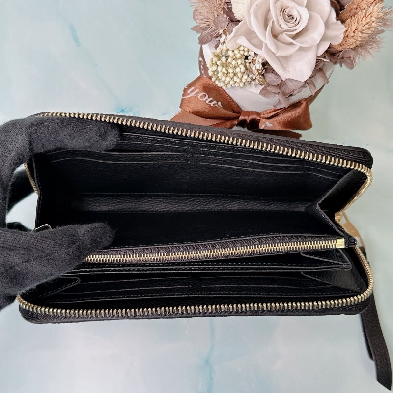 LV 全新Monogram皮革拉鍊長夾-5
