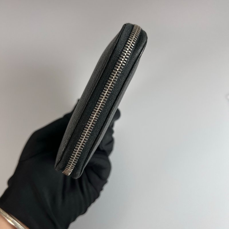 HERMES □R刻 黑皮革ㄇ拉長夾-2
