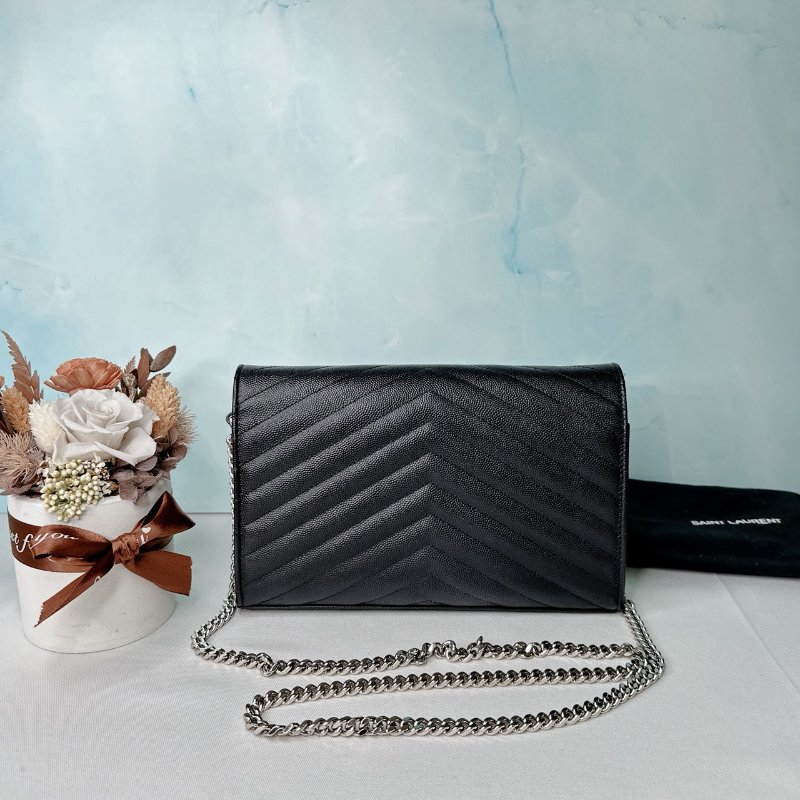 YSL 經典黑銀信封woc鏈帶包-1