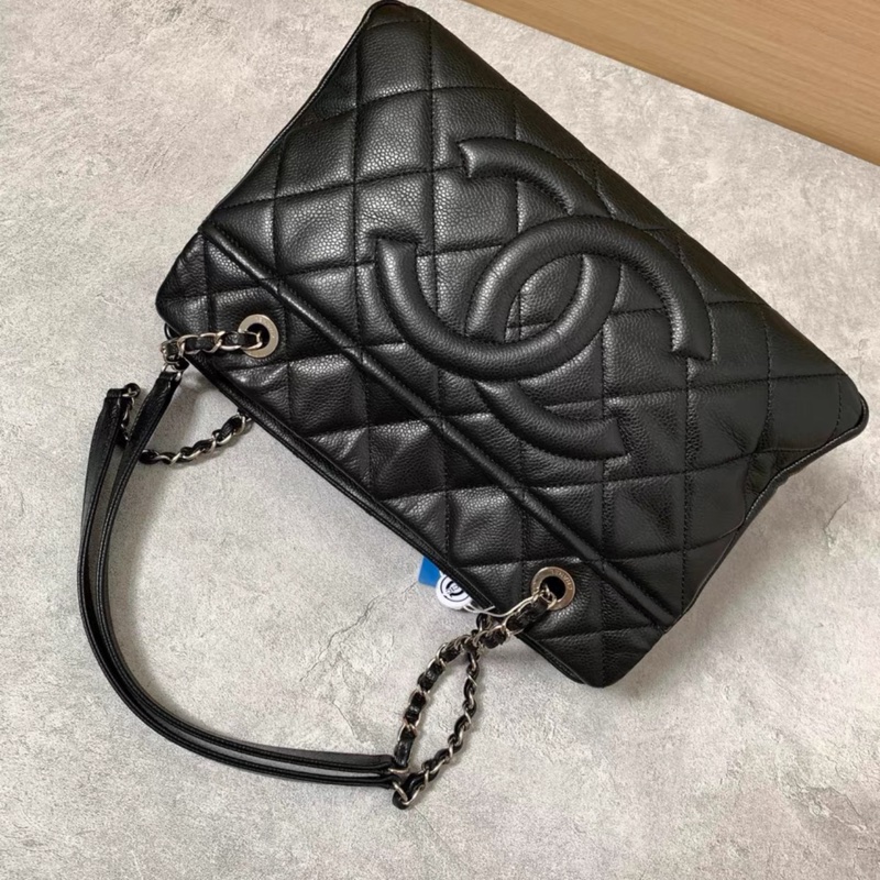 #99新 #荔枝皮 香奈兒黑銀大Logo托特包🉑上肩 自重輕 耐操耐用💕-6