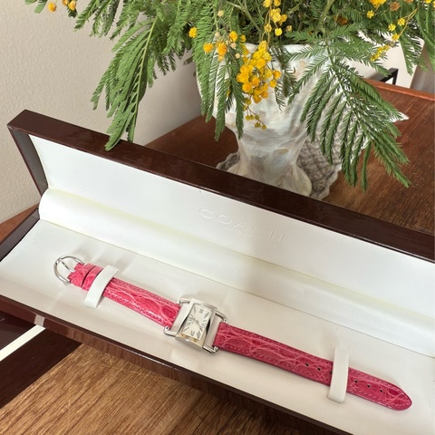 COACH 女士石英錶