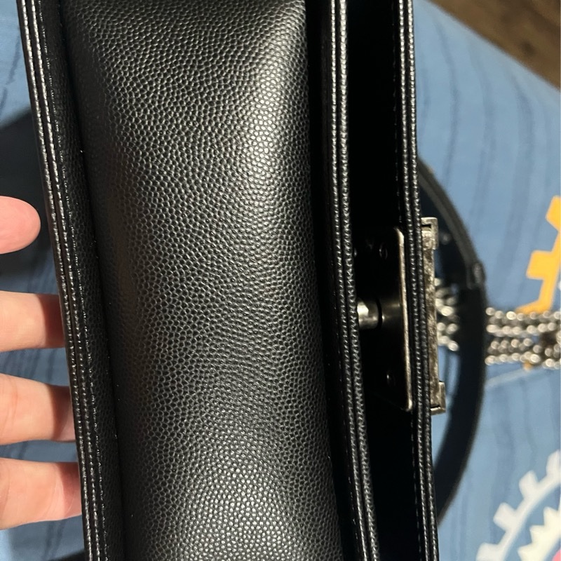 （近全新）香奈兒晶片款boy20-7