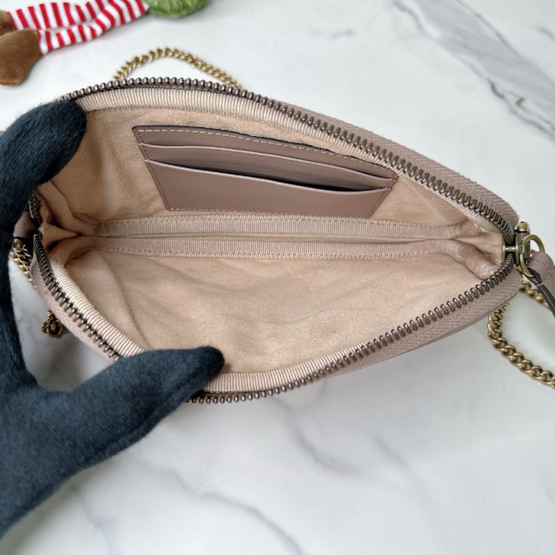 GUCCI Marmont Mini手機包-5