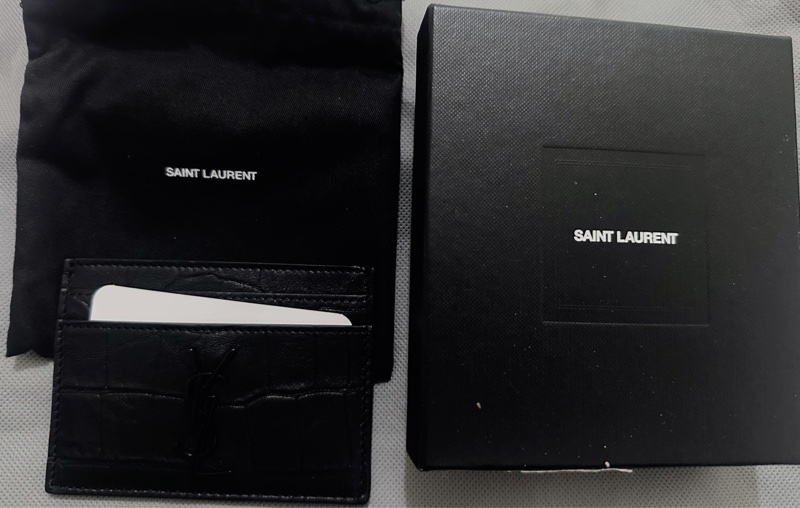 YSL 聖羅蘭LOGO鱷魚壓紋牛皮信用卡夾 名片夾 消光黑限定款-3