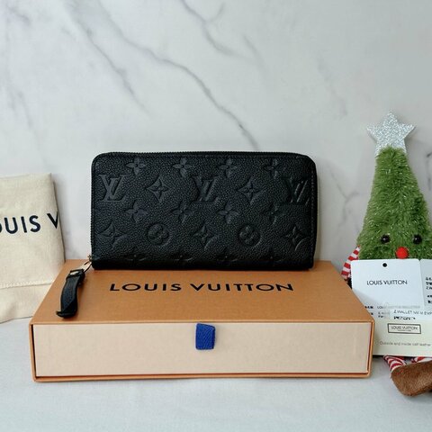 LV 全新皮革壓紋拉鍊長夾