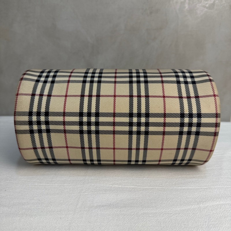 Burberry 經典格紋圓筒包-6