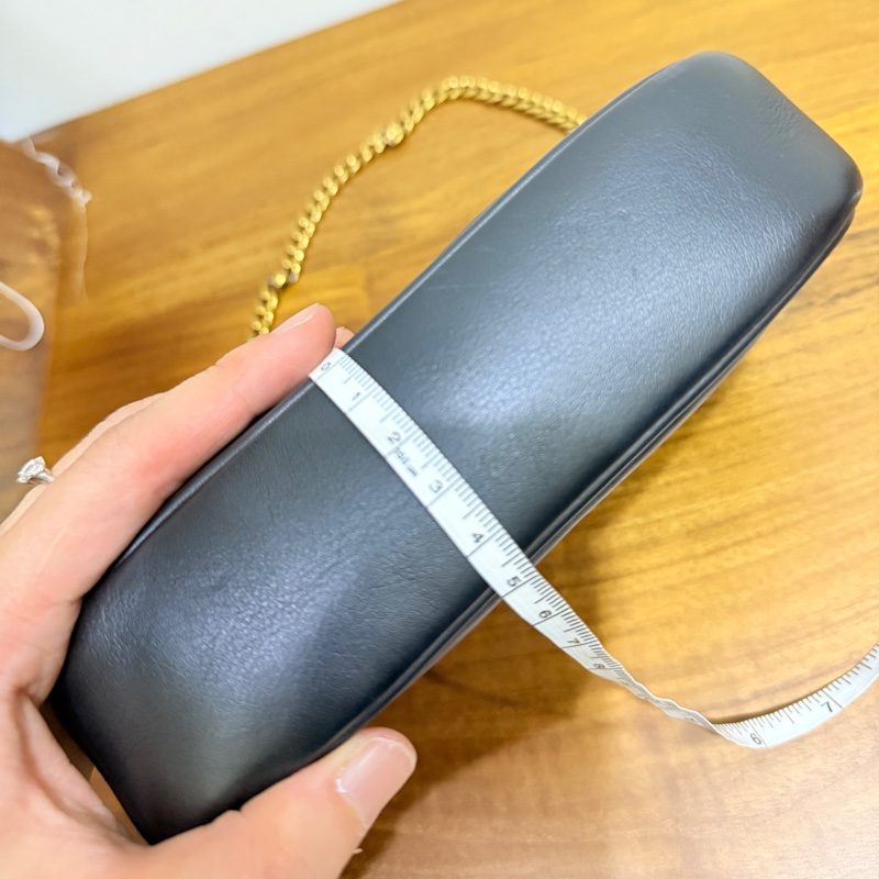 9新✨賠售超甜賣🫶🏻L V全皮款🖤new wave黑色牛皮 翻蓋肩背包-10