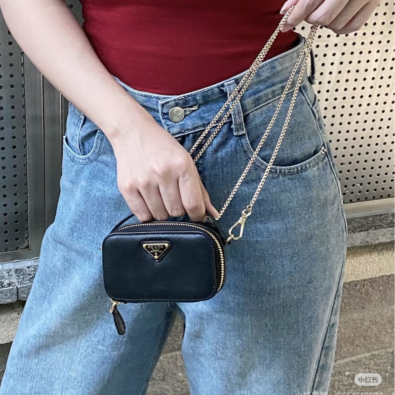 大全配🈶台灣購證 #全新閒置 #櫃上在售7️⃣萬 Prada Saffiano黑金鏈條斜挎包 #防刮牛皮-3