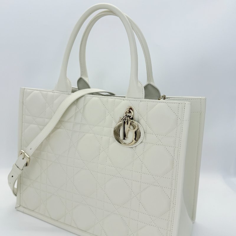 DIOR 迪奧 Book Tote 小牛皮 白色 中型手提單肩包-4