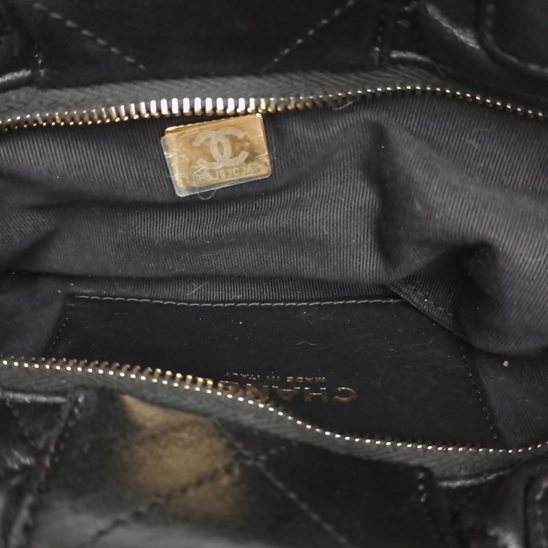 CHANEL 25K蝴蝶結小號23cm黑色羊皮晶片開金扣肩背包-5