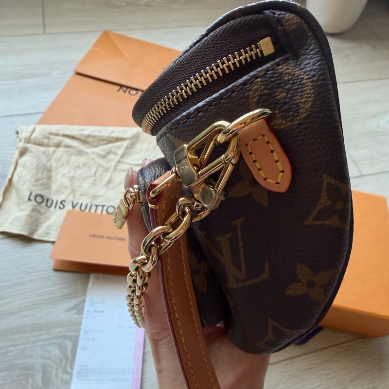 LV老花腰包-2