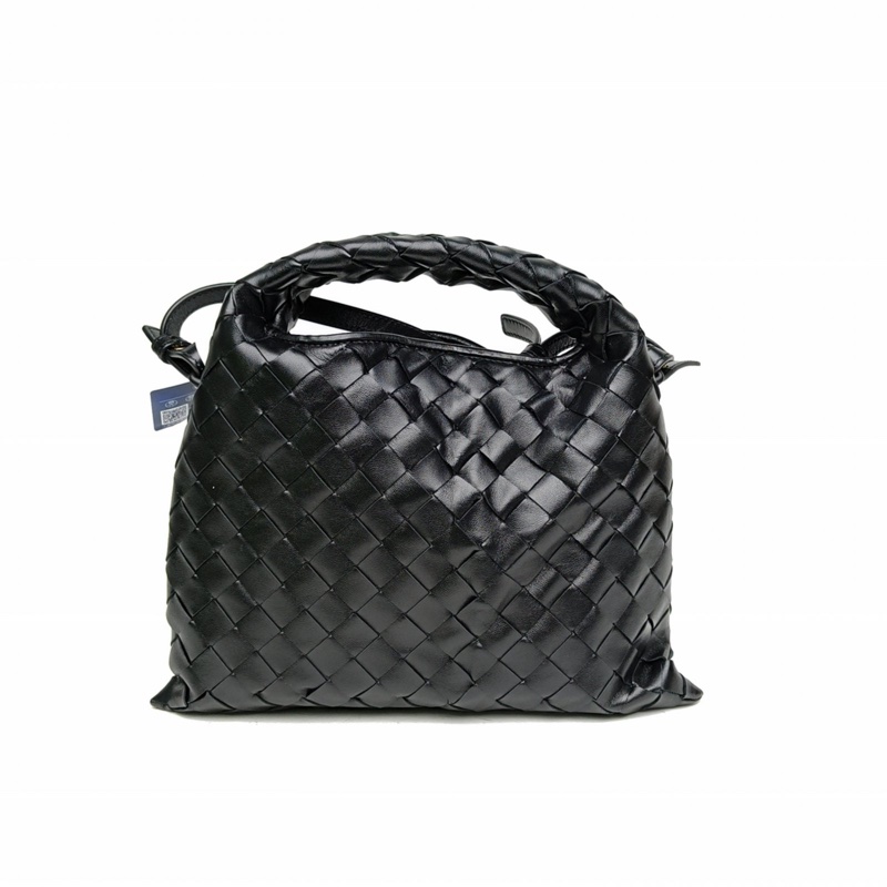 BOTTEGA VENETA 黑色牛皮Hopmini編織手提斜挎包-2