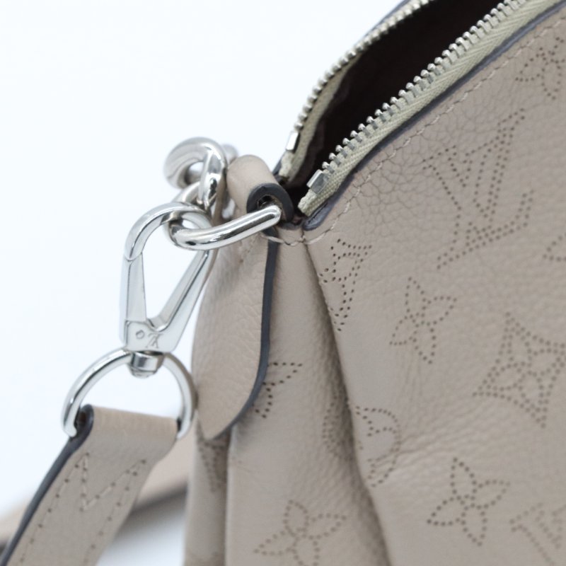 Louis Vuitton 路易威登 BABYLONE CHAIN BB MAHINA CALF SKIN  月亮女神 米灰色 牛皮 水桶包 手提包斜挎包-11