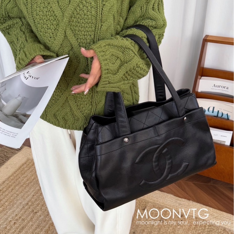 AB級 9成新 Chanel 黑銀魚子醬浮雕單肩tote鐳射12開無卡-9