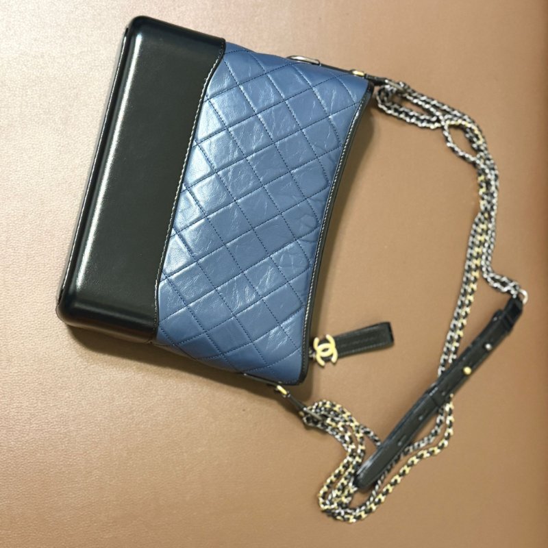 CHANEL 香奈兒 Gabrielle Hobo 中號流浪包 ｜藍色黑底金銀鍊｜專櫃購入｜全配保卡｜狀況極佳-9
