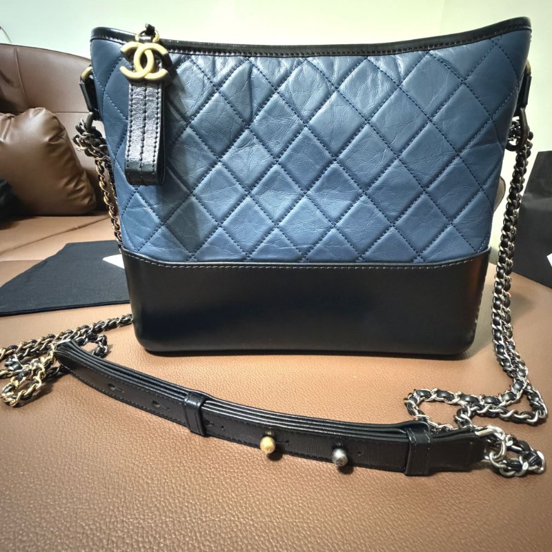 CHANEL 香奈兒 Gabrielle Hobo 中號流浪包 ｜藍色黑底金銀鍊｜專櫃購入｜全配保卡｜狀況極佳-10