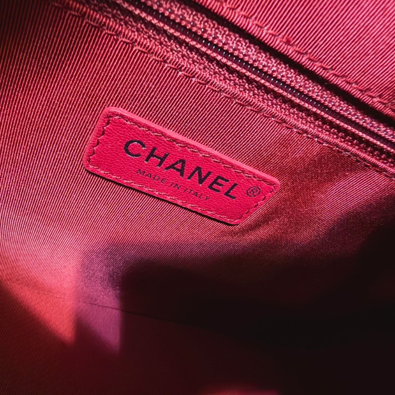 CHANEL 香奈兒 Gabrielle Hobo 中號流浪包 ｜藍色黑底金銀鍊｜專櫃購入｜全配保卡｜狀況極佳-15