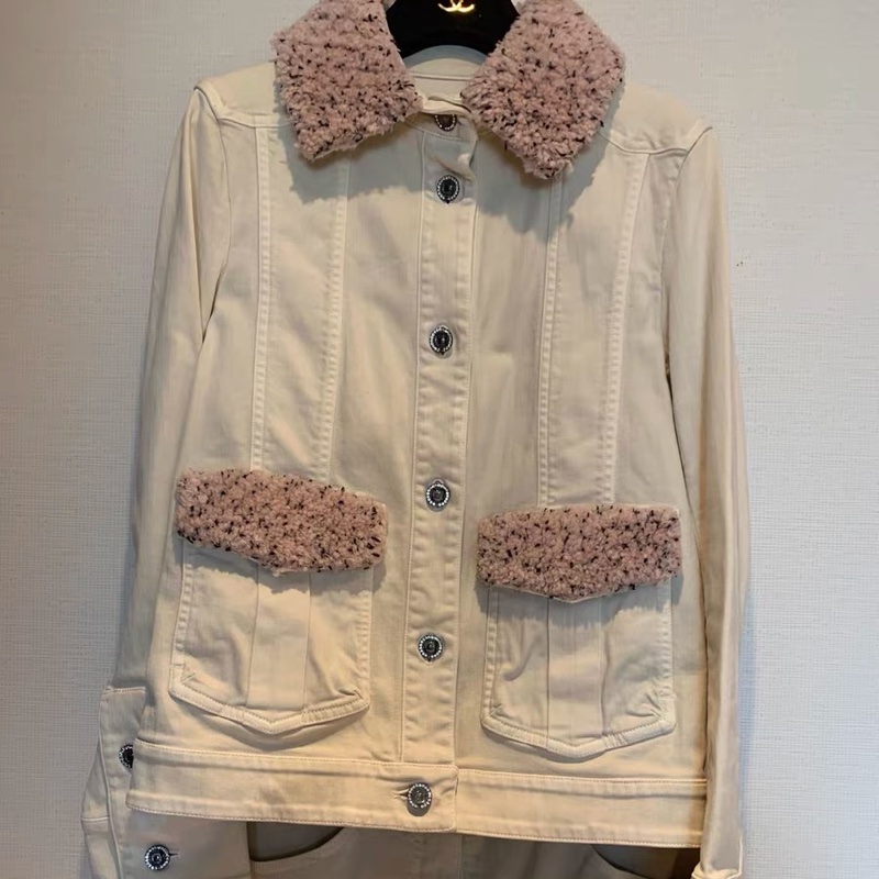 Chanel牛仔套裝34碼，下面是短褲-0