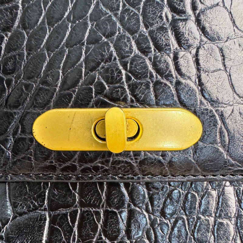 Balenciaga 經典鱷魚紋系列手提包-8