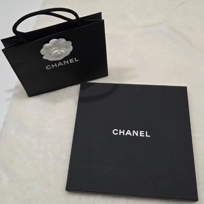 Chanel香奈兒黑色經典刺繡雙C logo喀什米爾羊絨毛帽/ 冷帽/ 保暖帽/ 修飾頭型帽-9