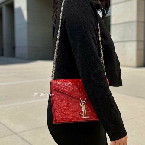 JS1315-YSL Cassandra 紅鱷魚壓紋信封鍊條包
