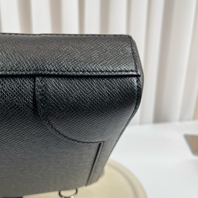 cq zyy LV路易威登 芯片款 黑色全皮公文包 荔枝紋搭配銀色五金配件 可以放電腦 有肩帶可調節-8