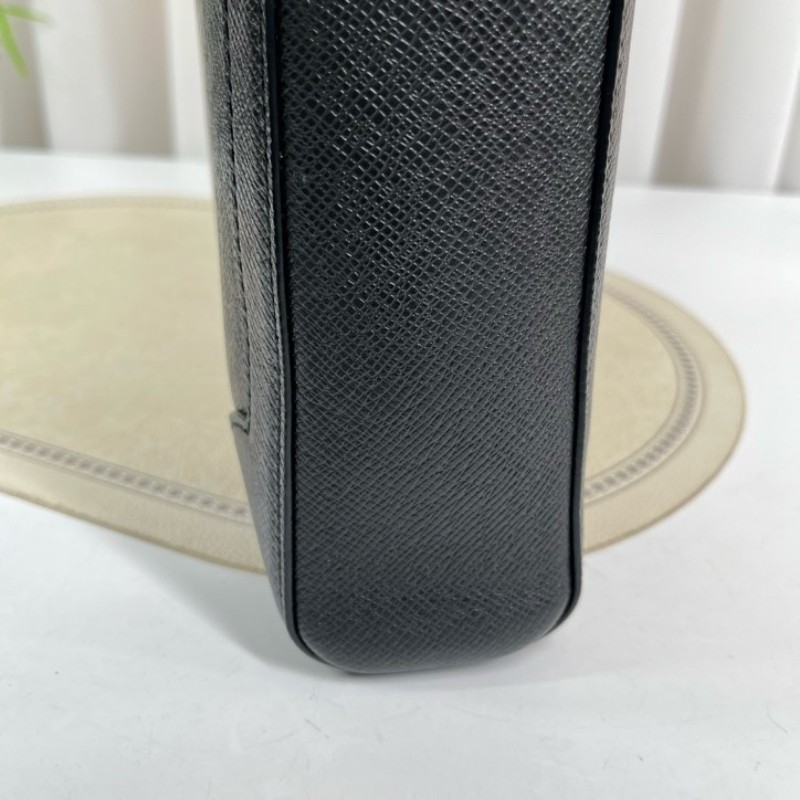 cq zyy LV路易威登 芯片款 黑色全皮公文包 荔枝紋搭配銀色五金配件 可以放電腦 有肩帶可調節-14