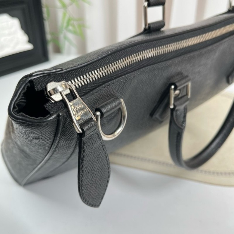 cq zyy LV路易威登 芯片款 黑色全皮公文包 荔枝紋搭配銀色五金配件 可以放電腦 有肩帶可調節-20