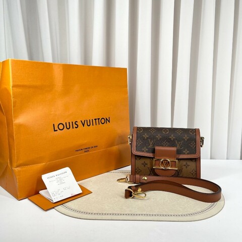cq zyy LV路易威登 22年票 芯片款 Dauphine 達芙妮系列 小號 單肩斜挎包 焦糖老花拼色