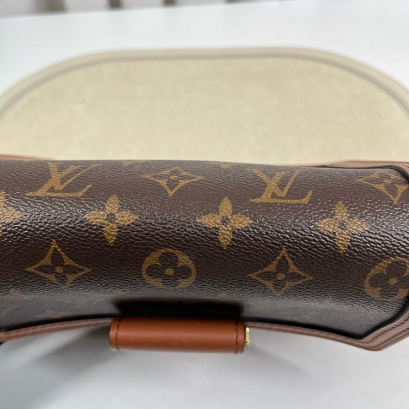 cq zyy LV路易威登 22年票 芯片款 Dauphine 達芙妮系列 小號 單肩斜挎包 焦糖老花拼色-14