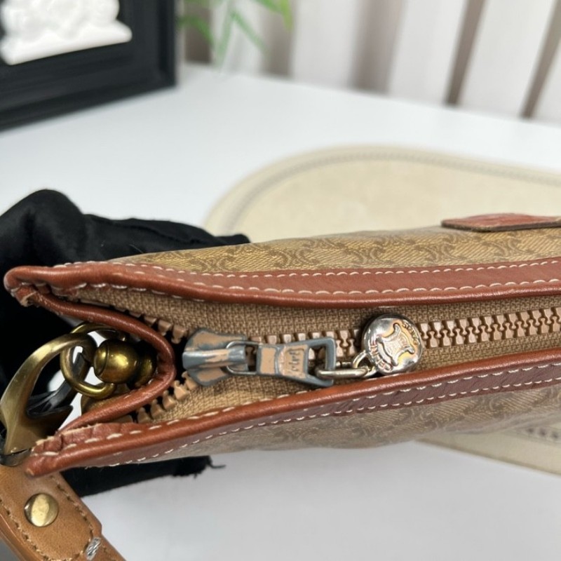 Celine賽琳 中古洗漱包手拿包 容量適合日常使用-17