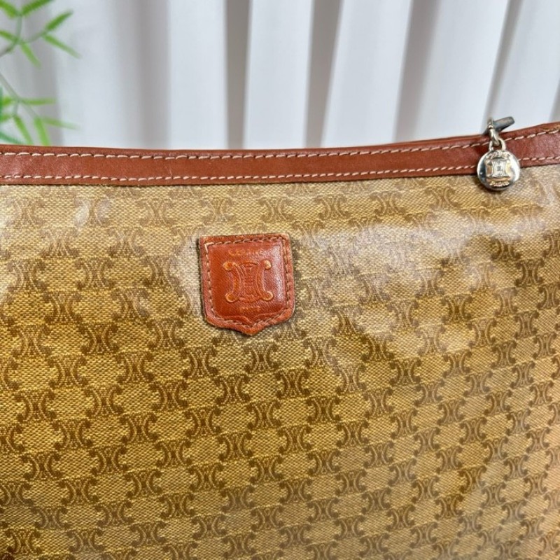 Celine賽琳 中古洗漱包手拿包 容量適合日常使用-18