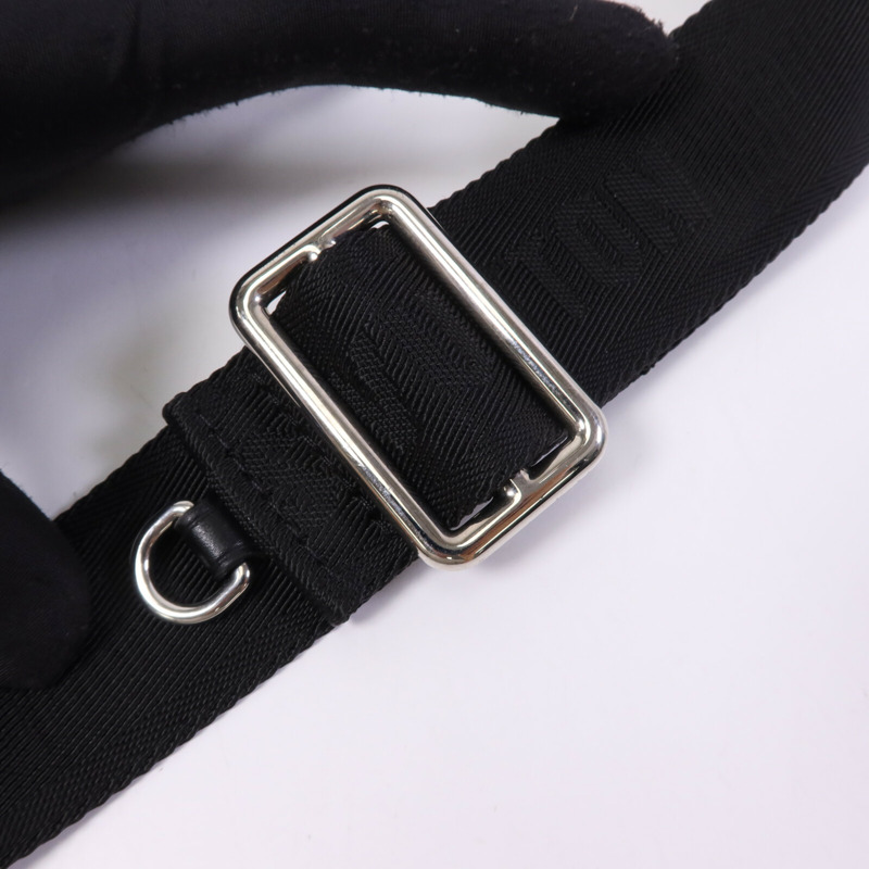 LOUIS VUITTON Monogram Eclipse Gaston Wearable Wallet銀扣肩背袋-12