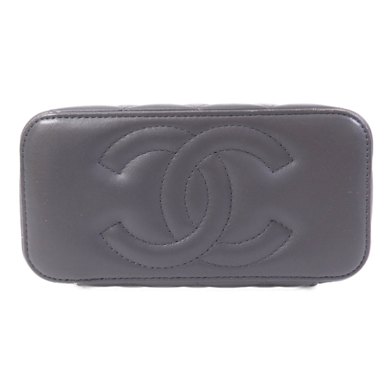 CHANEL 羊皮皮革Vanity Case金扣鏈帶肩背袋-3