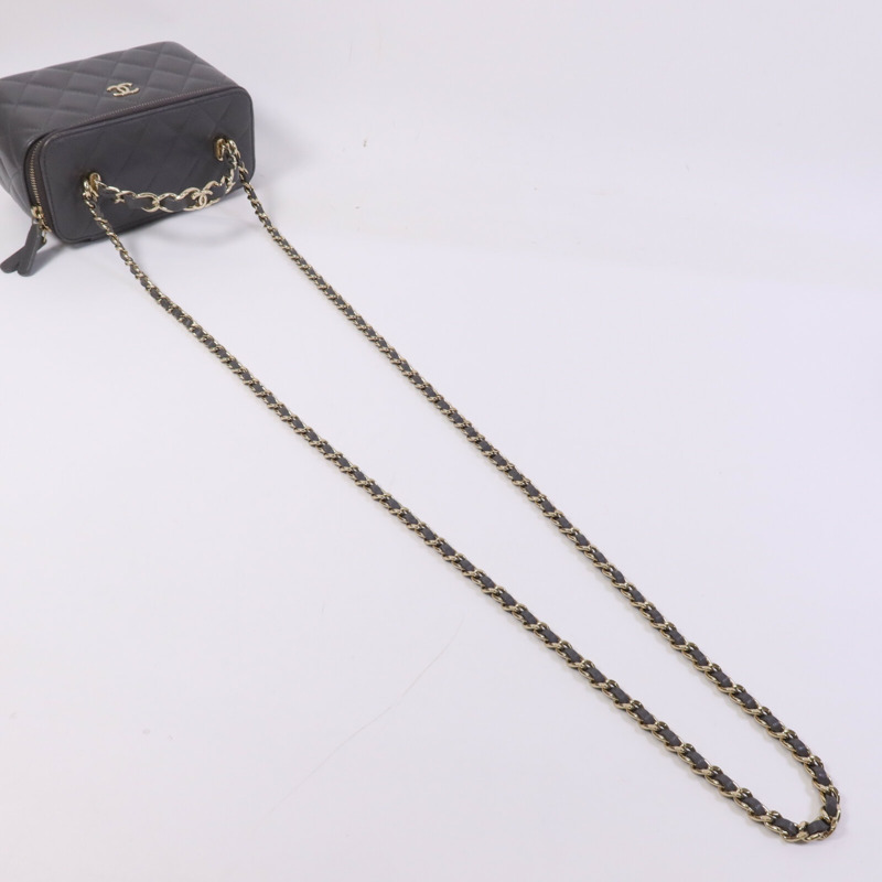 CHANEL 羊皮皮革Vanity Case金扣鏈帶肩背袋-8
