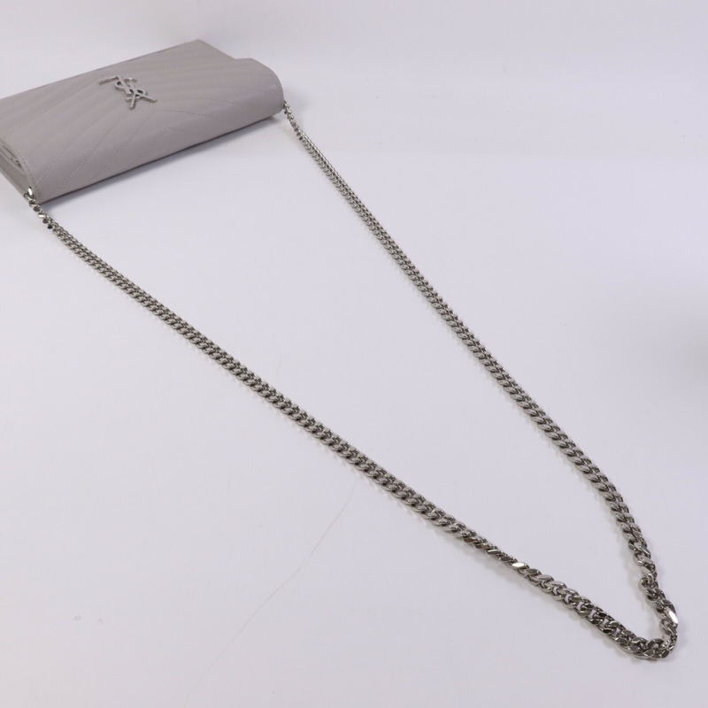 SAINT LAURENT 牛皮皮革Cassandre Envelope銀扣鏈帶肩背袋-8