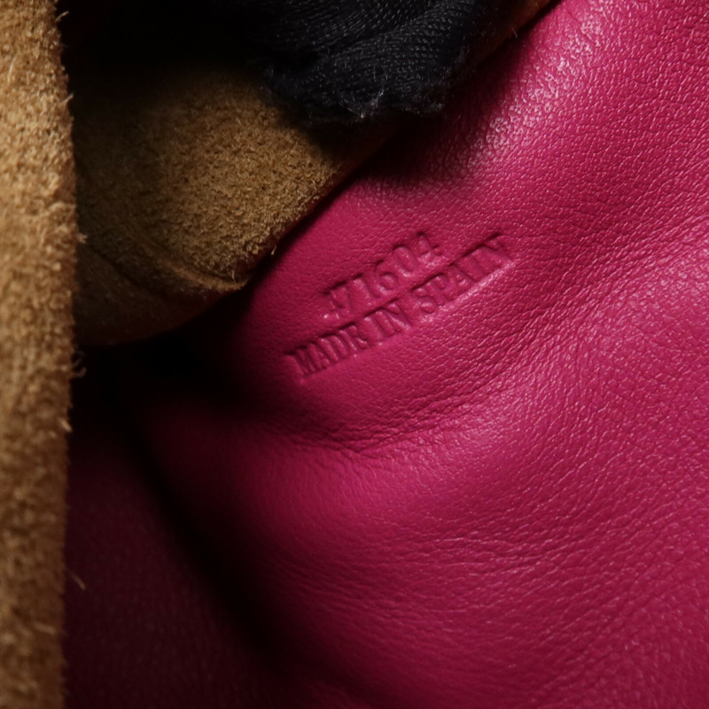 LOEWE 牛皮皮革Amazona金扣手挽肩背兩用袋-7