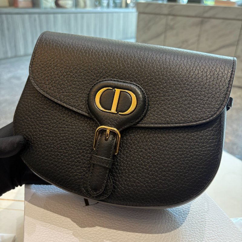 *SHIHNA名牌精品* DIOR Bobby 中型黑色粒面小牛皮斜背包-1