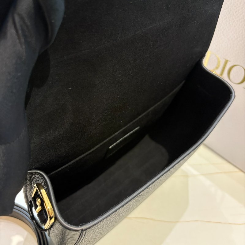 *SHIHNA名牌精品* DIOR Bobby 中型黑色粒面小牛皮斜背包-7