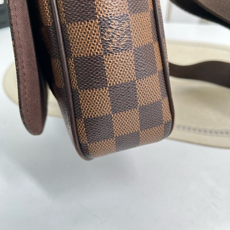 LV路易威登 棋盤格單肩斜挎郵差包 容量實用 日常通勤、休閒都能用 男女都適合-13