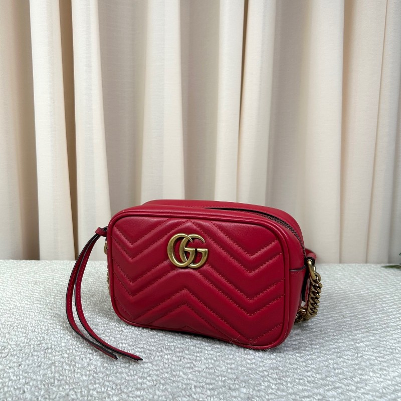 古馳Gucci馬蒙Marmont相機包 紅色復古金屬 適合日常出街的單品 自重輕且容量足 可單肩可斜挎-2