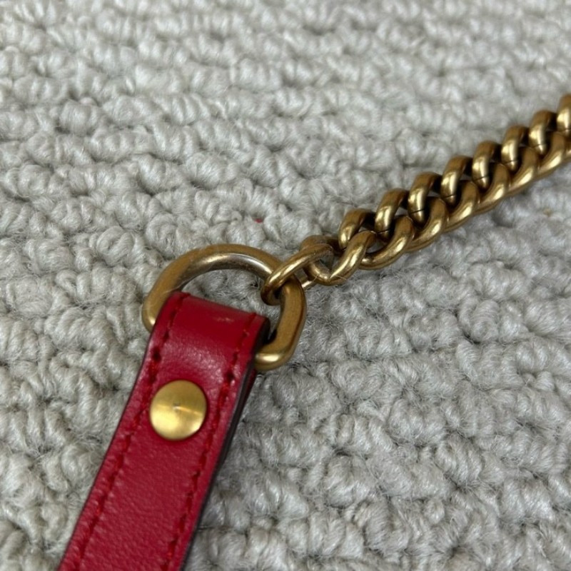 古馳Gucci馬蒙Marmont相機包 紅色復古金屬 適合日常出街的單品 自重輕且容量足 可單肩可斜挎-13