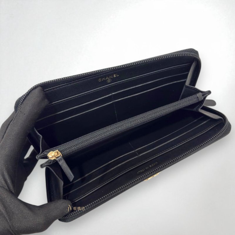 JS1324-CHANEL 黑羊皮金釦BOY系列拉鍊長夾A80288-5